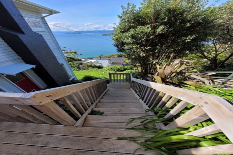 Photo of property in 93b Grafton Road, Roseneath, Wellington, 6011