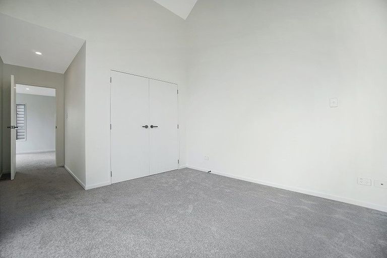 Photo of property in 32 Paripari Street, Flat Bush, Auckland, 2019