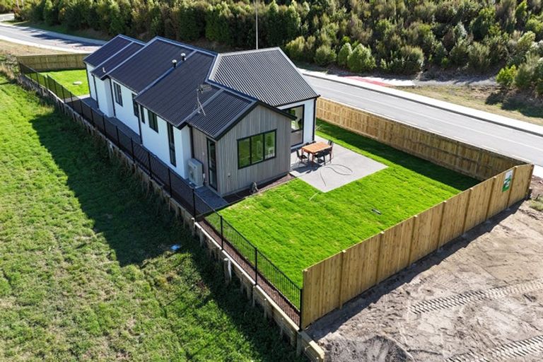 Photo of property in 100 Waipunahau Road, Waikanae, 5036
