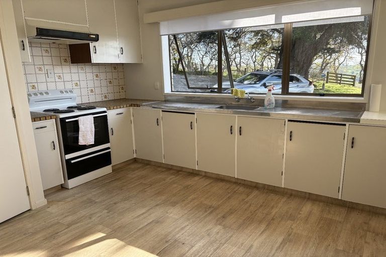 Photo of property in 290 Underwood Road, Wellsford, 0973