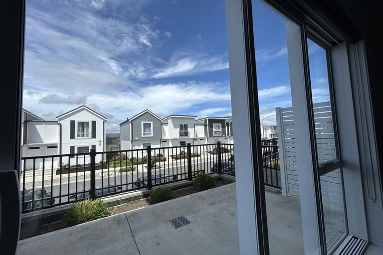 Photo of property in 37/30 Adventure Drive, Whitby, Porirua, 5024