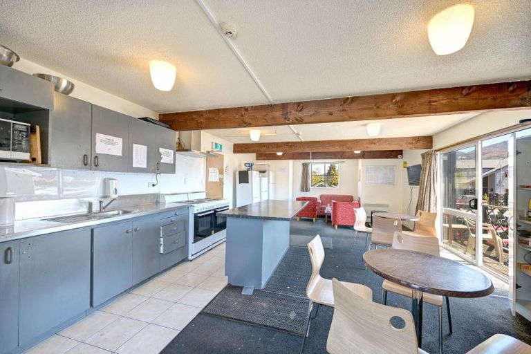 Photo of property in 3 Remarkables Crescent, Frankton, Queenstown, 9300