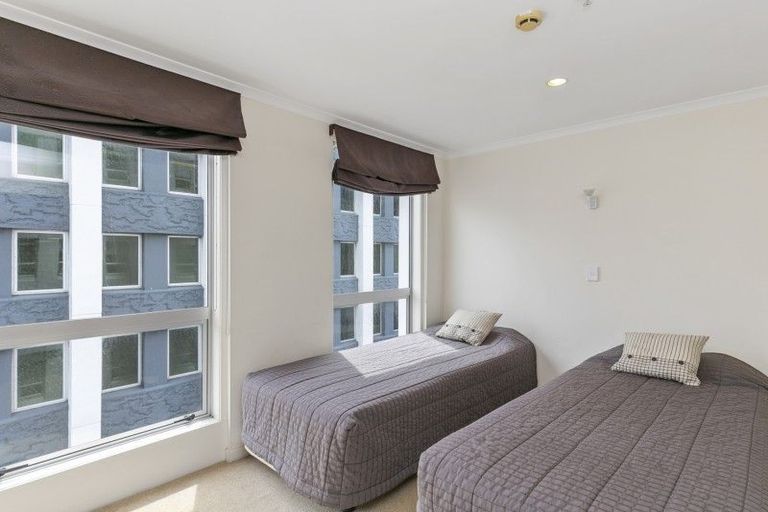 Photo of property in Terrace Heights Apartments, 12b/163 The Terrace, Wellington Central, Wellington, 6011