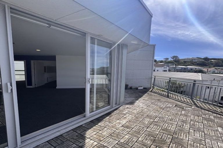 Photo of property in Hanson House, 10/27 Hanson Street, Mount Cook, Wellington, 6021