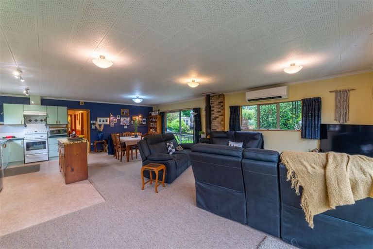 Photo of property in 16 Lancaster Street, Hampden, 9410