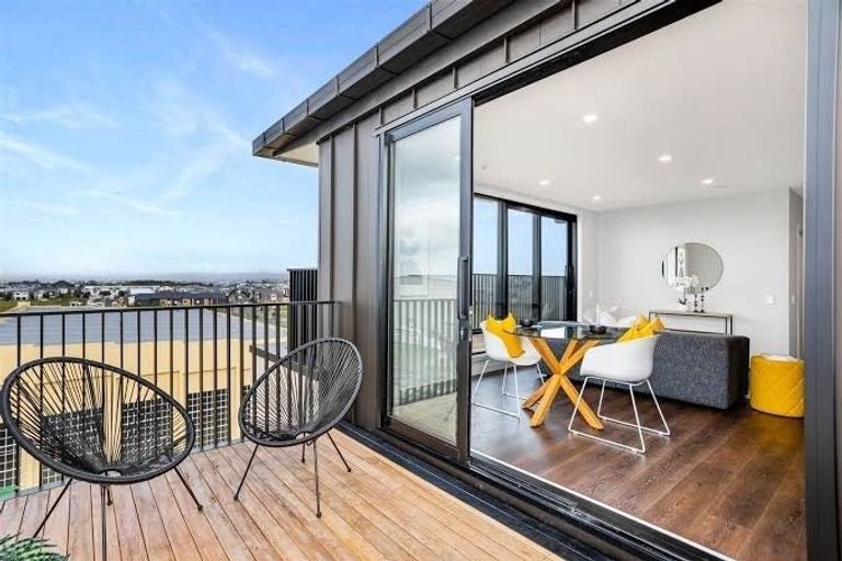 Photo of property in 604/2 Launch Road, Hobsonville, Auckland, 0616