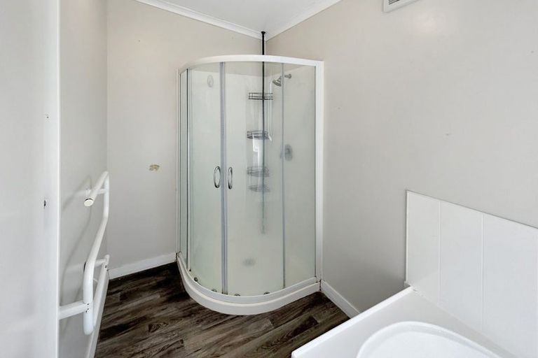 Photo of property in 28 Cambridge Street, Milson, Palmerston North, 4414