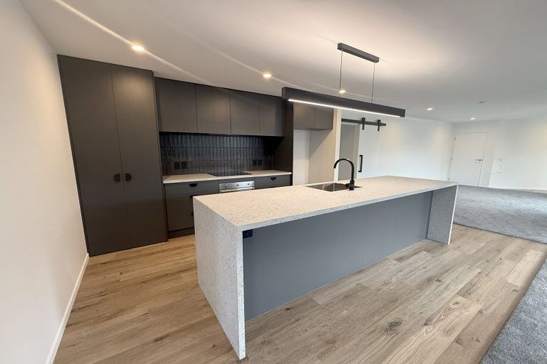 Photo of property in 11 Tapley Close, Halfway Bush, 9010