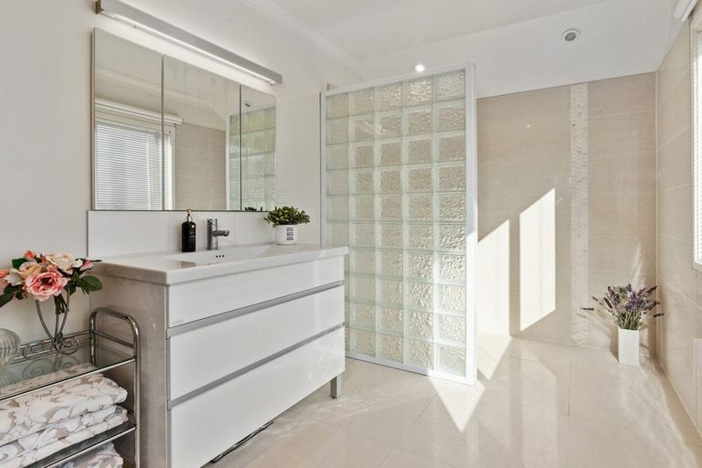 Photo of property in 4 Matangi Terrace, Snells Beach, 0920