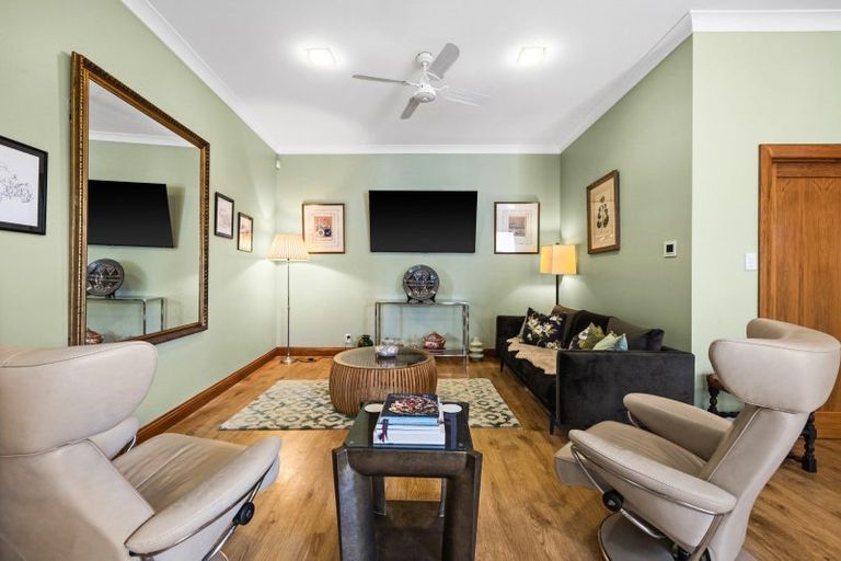 Photo of property in 26a Cameron Road, Bluff Hill, Napier, 4110