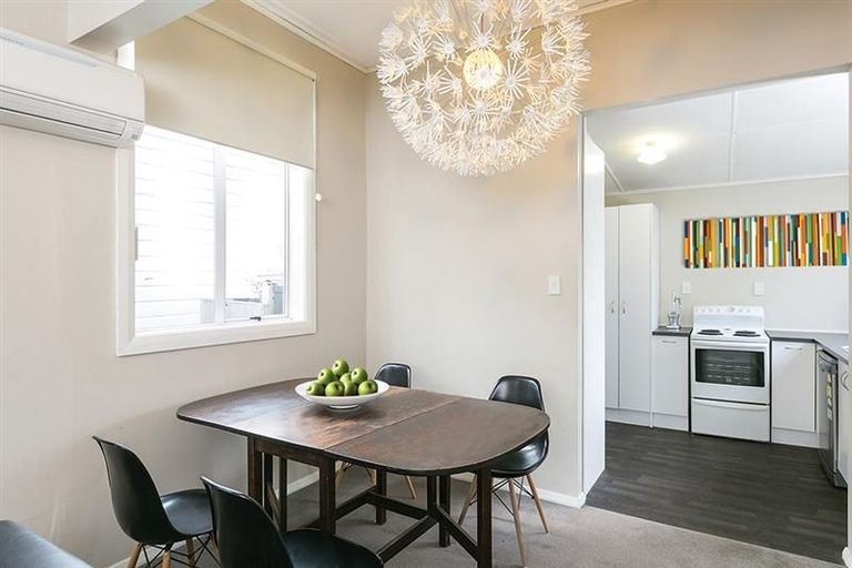 Photo of property in 55 Jackson Street, Saint Kilda, Dunedin, 9012