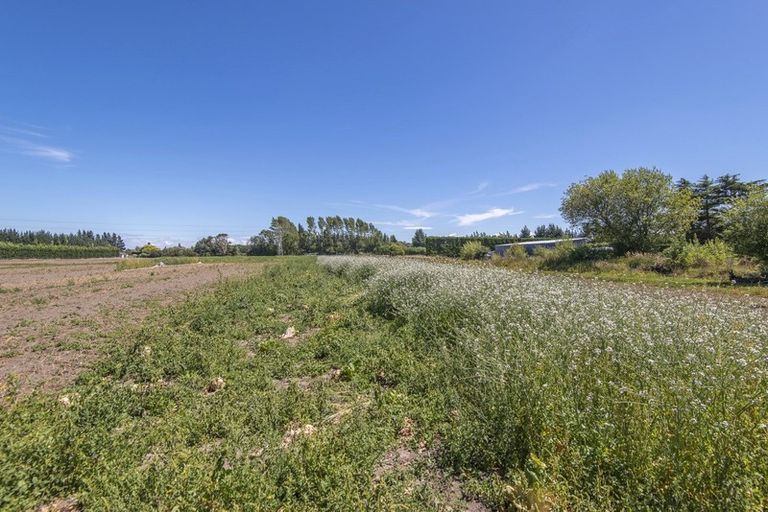 Photo of property in 627 Pound Road, Yaldhurst, Christchurch, 7676