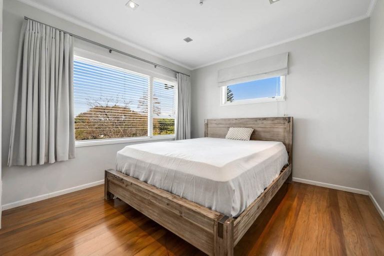 Photo of property in 12 Fordyce Avenue, Sunnyhills, Auckland, 2010