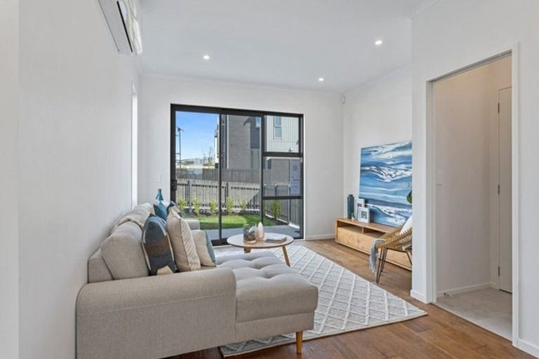 Photo of property in 40 Clark Road, Hobsonville, Auckland, 0616