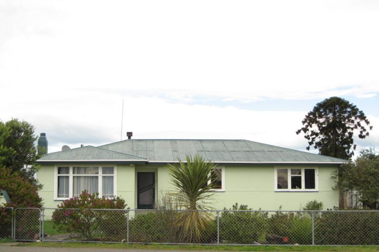 Photo of property in 12 School Road, Clive, 4102