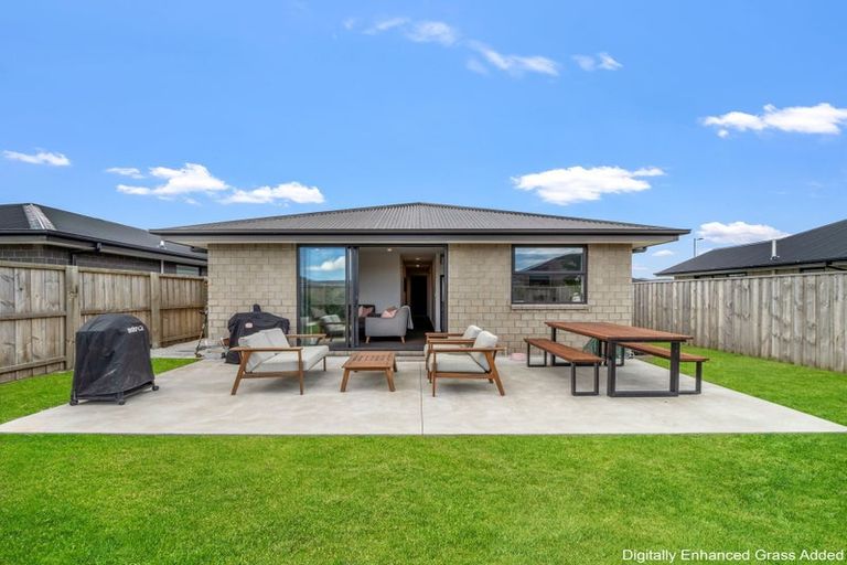 Photo of property in 6 Te Kanawa Lane, Rolleston, 7615