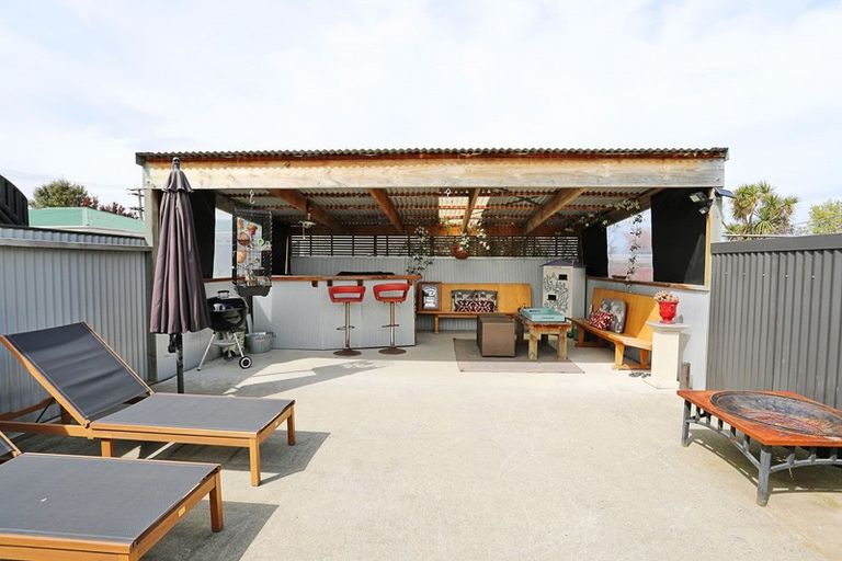 Photo of property in 8 Mackenzie Street, Winton, 9720