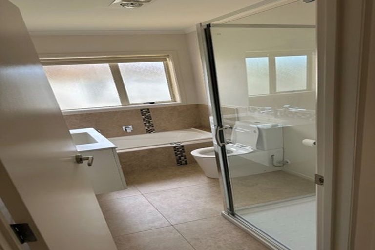 Photo of property in 8 Piso Lane, Dinsdale, Hamilton, 3204