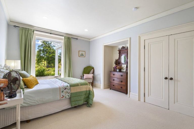 Photo of property in 75 Sutton Road, Brookby, Manurewa, 2576