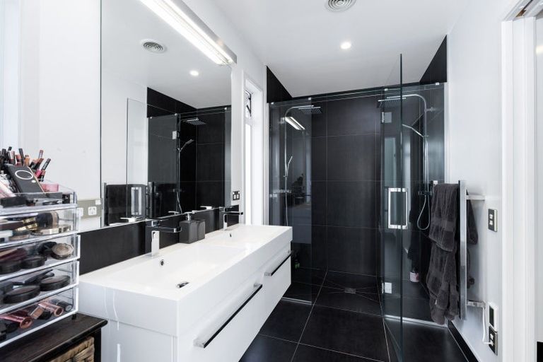 Photo of property in 7 Mccrae Street, Wakefield, 7025