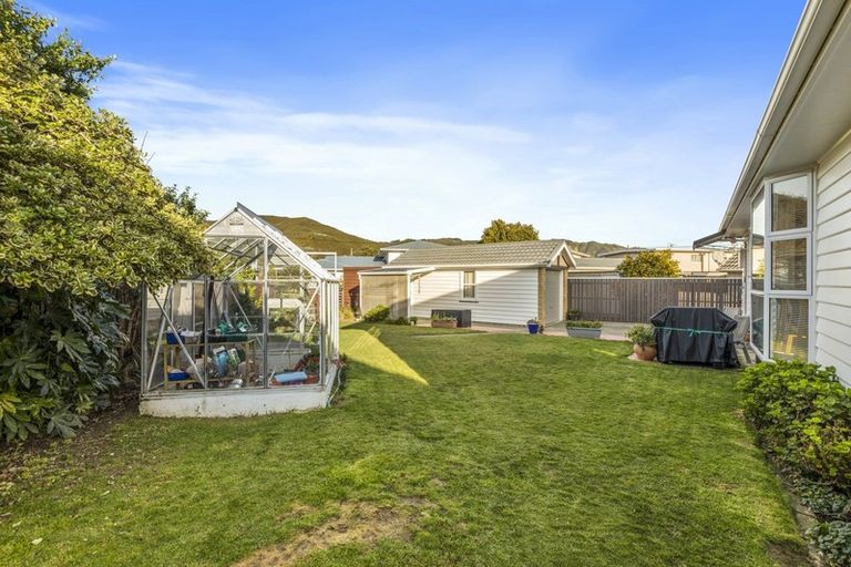 Photo of property in 7 Ferretti Grove, Avalon, Lower Hutt, 5011