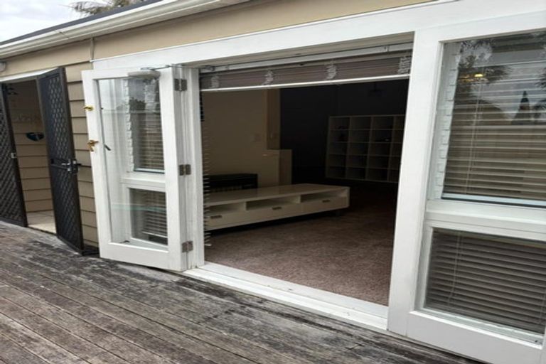 Photo of property in 4 Buchanan Street, Devonport, Auckland, 0624