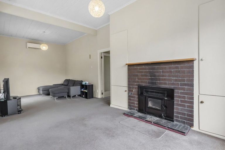 Photo of property in 11 Aitken Place, Mornington, Dunedin, 9011