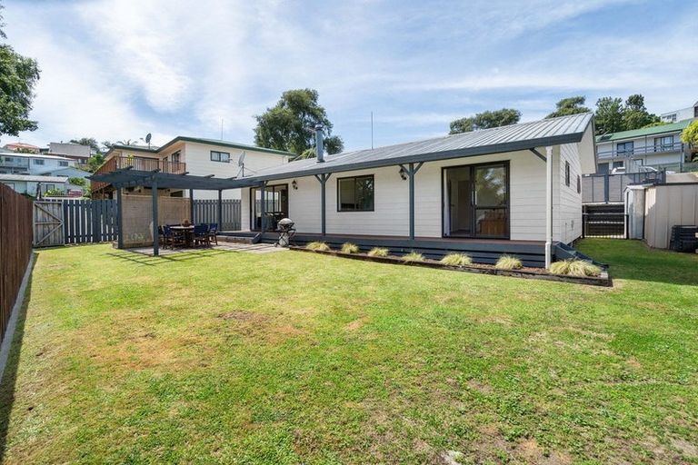 Photo of property in 4 Meander Drive, Welcome Bay, Tauranga, 3112