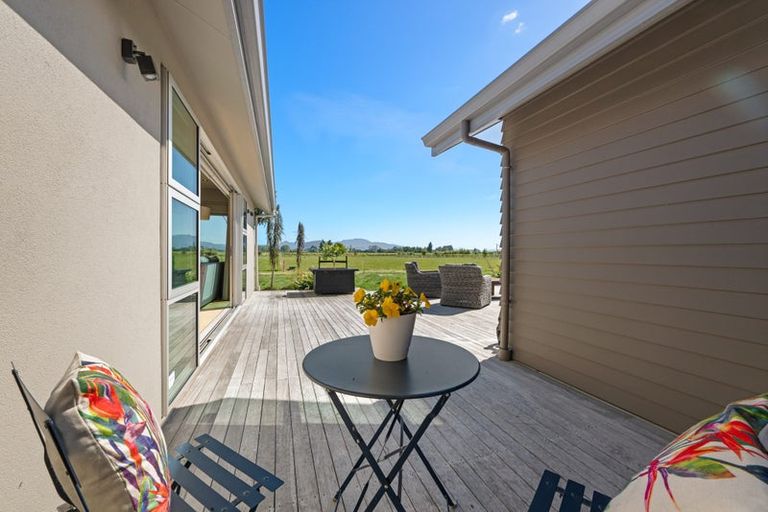 Photo of property in 159 Dry Hills Lane, Riverlands, Blenheim, 7274