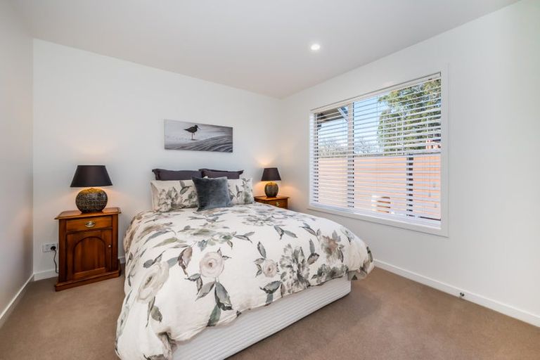 Photo of property in 25 Phoenix Palms Grove, Levin, 5510