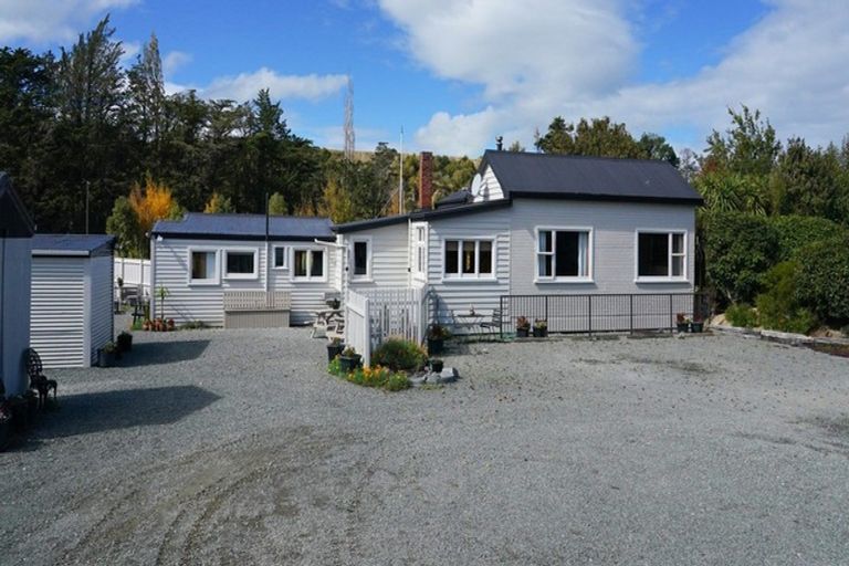 Photo of property in 65 Ashton Street, Limehills, Winton, 9783