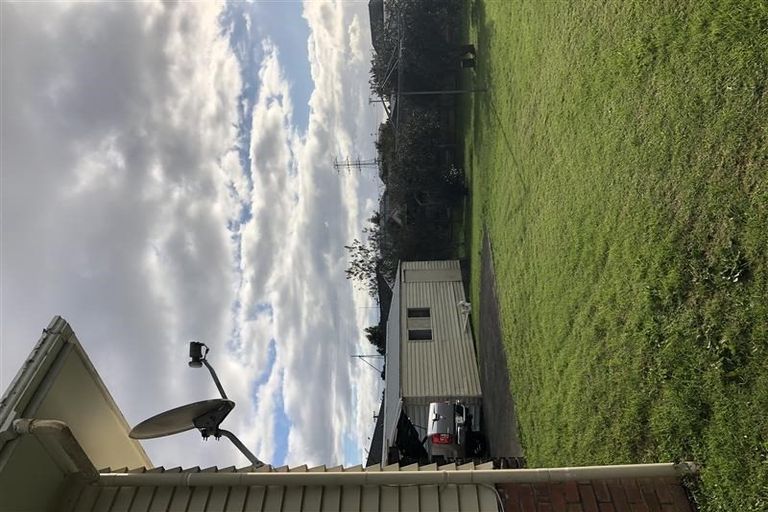 Photo of property in 15 O'connor Street, Otara, Auckland, 2023