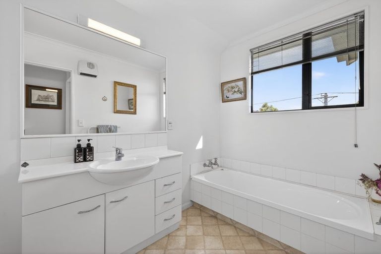 Photo of property in 8 Nicholls Street, Richmond, Christchurch, 8013