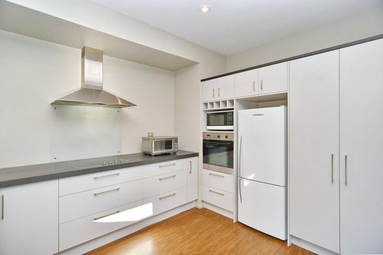 Photo of property in 36 Withells Road, Avonhead, Christchurch, 8042