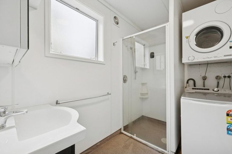 Photo of property in 633 Castle Street, North Dunedin, Dunedin, 9016