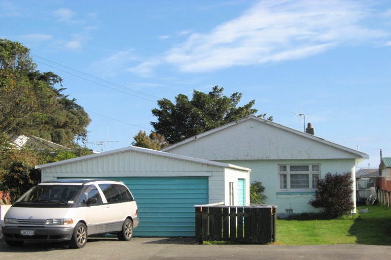 Photo of property in 45a Gonville Avenue, Gonville, Whanganui, 4501