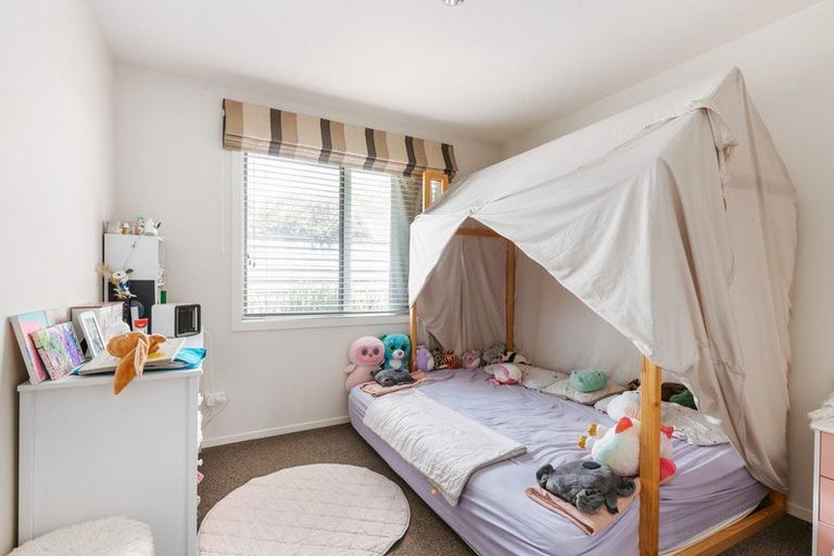 Photo of property in 58 Kayelene Place, Omokoroa, 3114