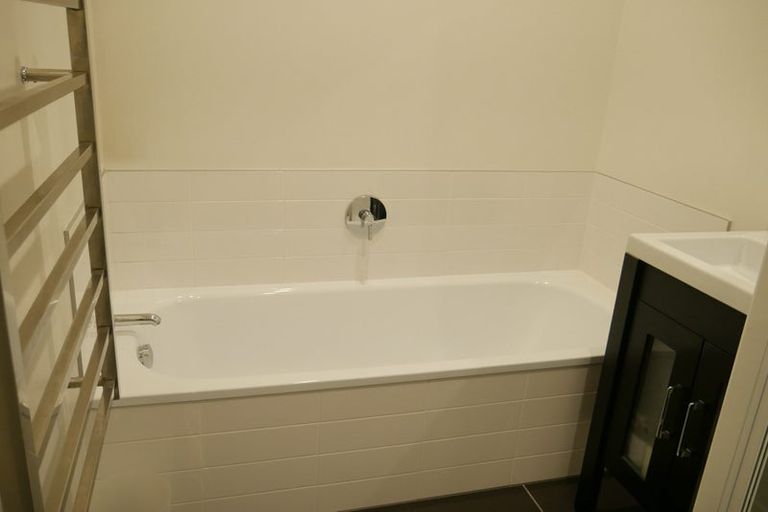 Photo of property in 26 Wright Street, Mount Cook, Wellington, 6021