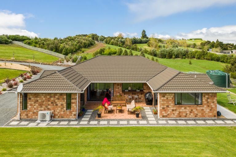 Photo of property in 45 Warbler Way, Mangawhai, 0573