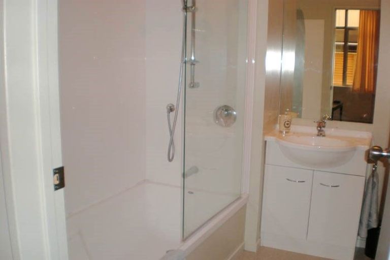 Photo of property in Dixon Towers, 13/115 Dixon Street, Te Aro, Wellington, 6011