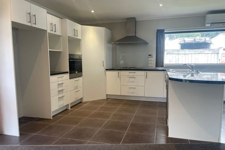 Photo of property in 35 Wilford Street, Wallaceville, Upper Hutt, 5018