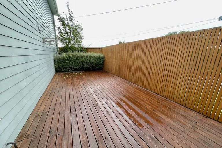 Photo of property in 1/25 Hollies Crescent, Johnsonville, Wellington, 6037