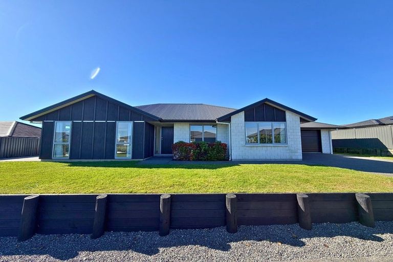 Photo of property in 3 Shea Lane, Pyes Pa, Tauranga, 3112