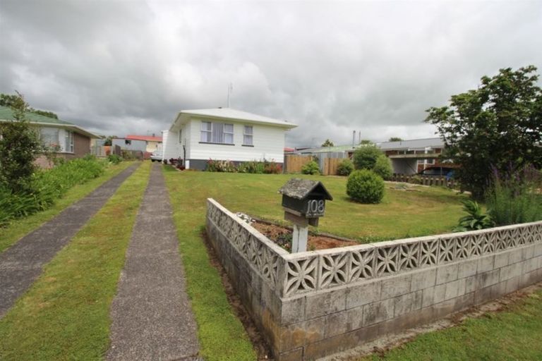 Photo of property in 108 Elizabeth Drive, Tokoroa, 3420