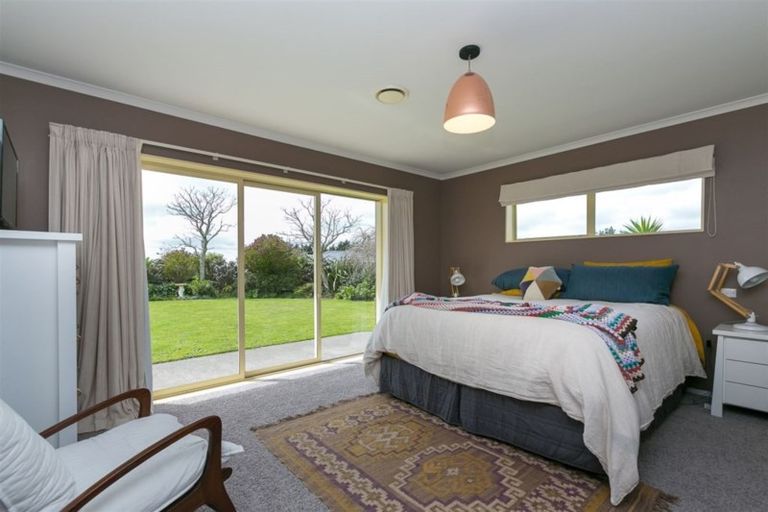 Photo of property in 457 Upland Road, Tarurutangi, New Plymouth, 4372