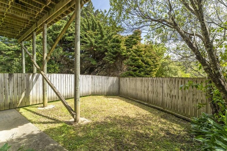 Photo of property in 28c Ronald Woolf Place, Churton Park, Wellington, 6037
