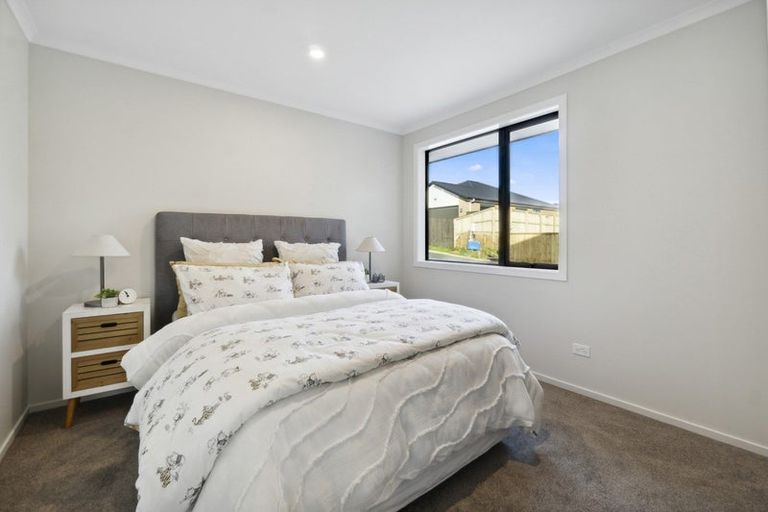 Photo of property in 35b Leathem Crescent, Pokeno, 2402