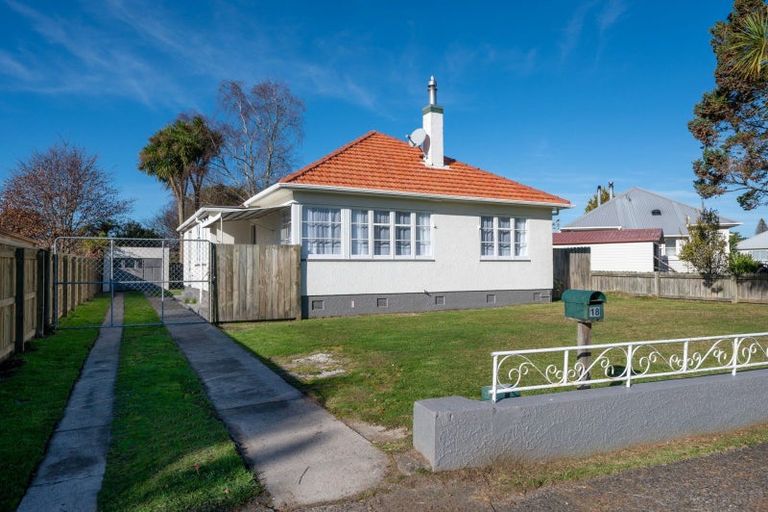 Photo of property in 18 Wallace Crescent, Glenholme, Rotorua, 3010