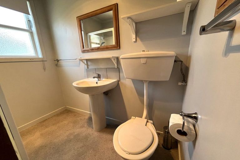 Photo of property in 210 Coronation Avenue, Welbourn, New Plymouth, 4310