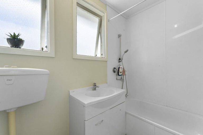 Photo of property in 20 Tamakui Grove, Turangi, 3334